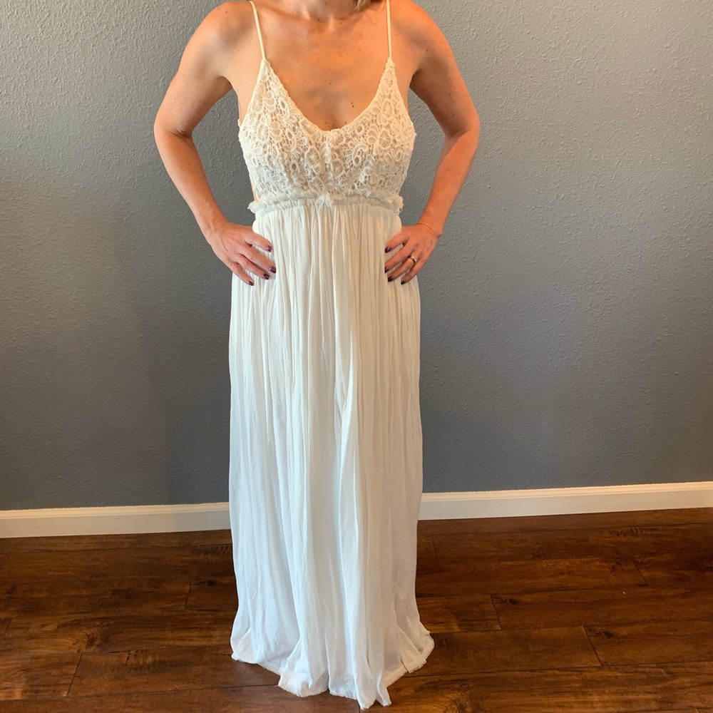 Bridal shower | engagement photos maxi dress